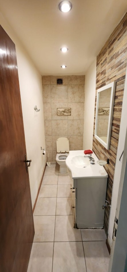 Diviiina! Oficina todo el piso planta libre al Frente 2 baños