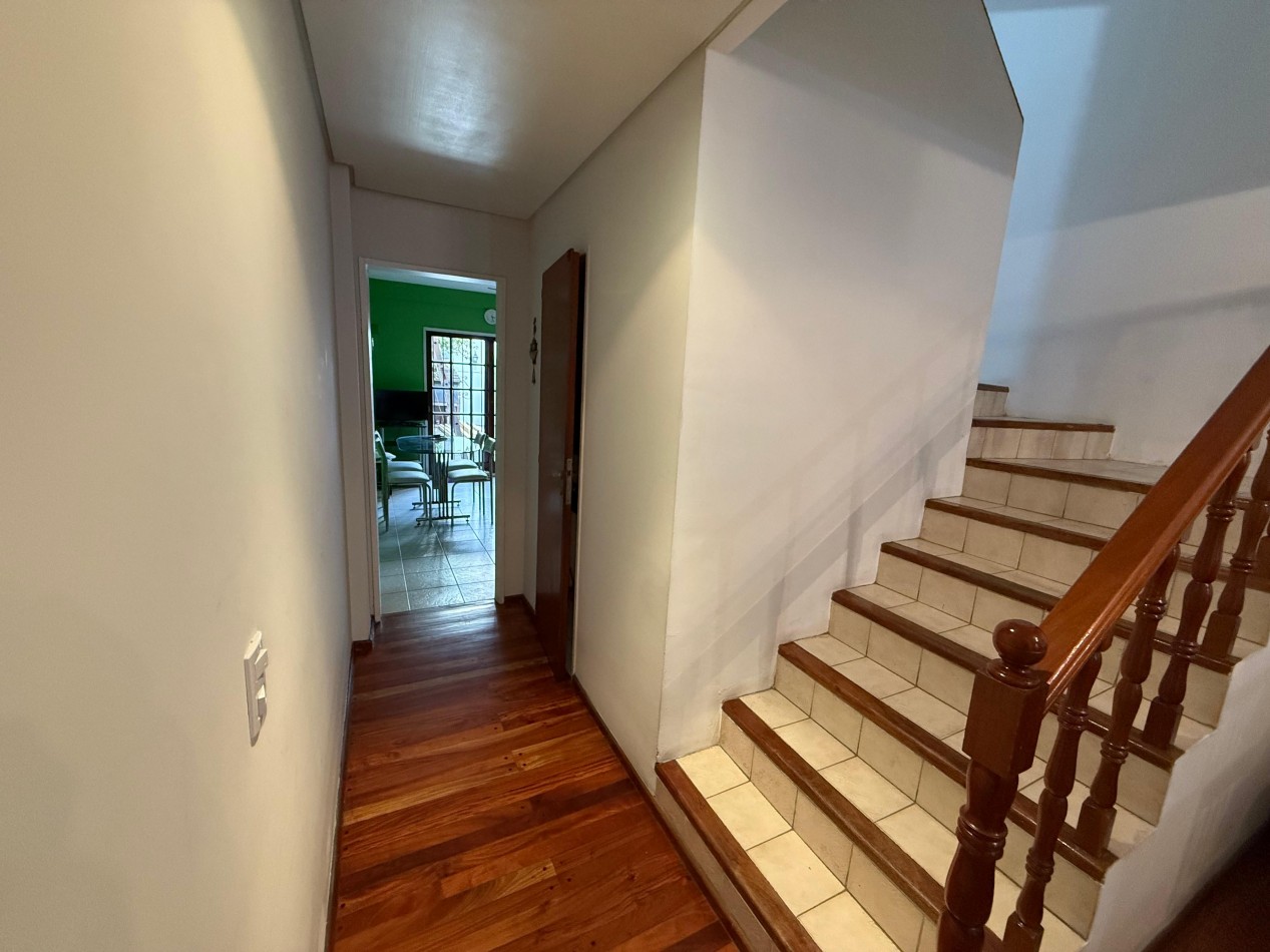 divino! triplex 5 amb + playroom gr recep fdo ptio parrilla coch 1 ste vestidor impecable