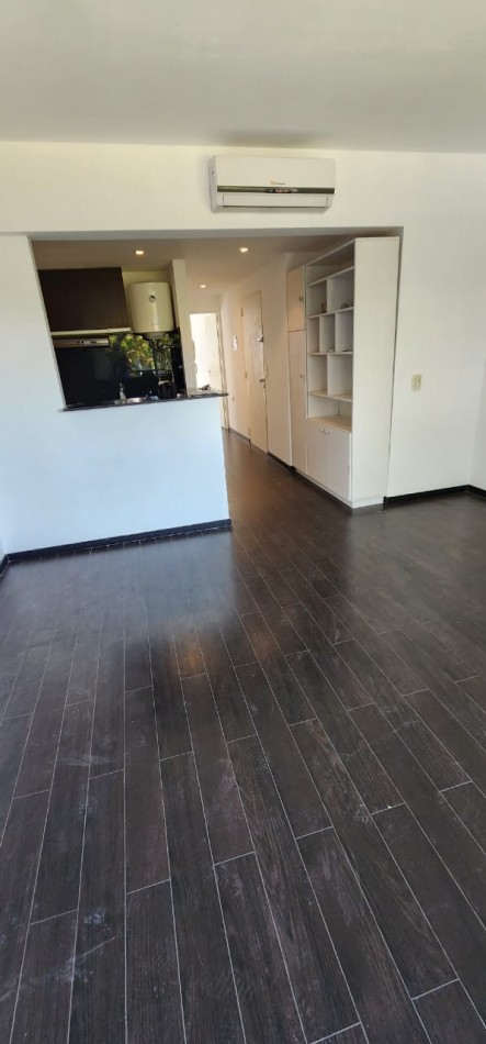 Diviino!!! semi piso Frente balcon vista abierta lavaderp COCHERA fija 7 años
