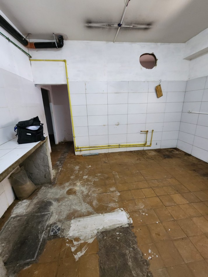 Local en alquiler en Villa Crespo 180m apto varios rubros ex elaboracion de alimentos