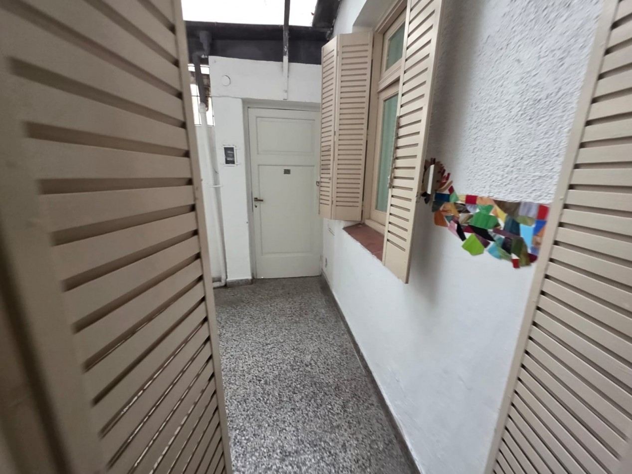Estupendo PH, en planta baja 2 ambientes tipo casa Sin Expensas con patio
