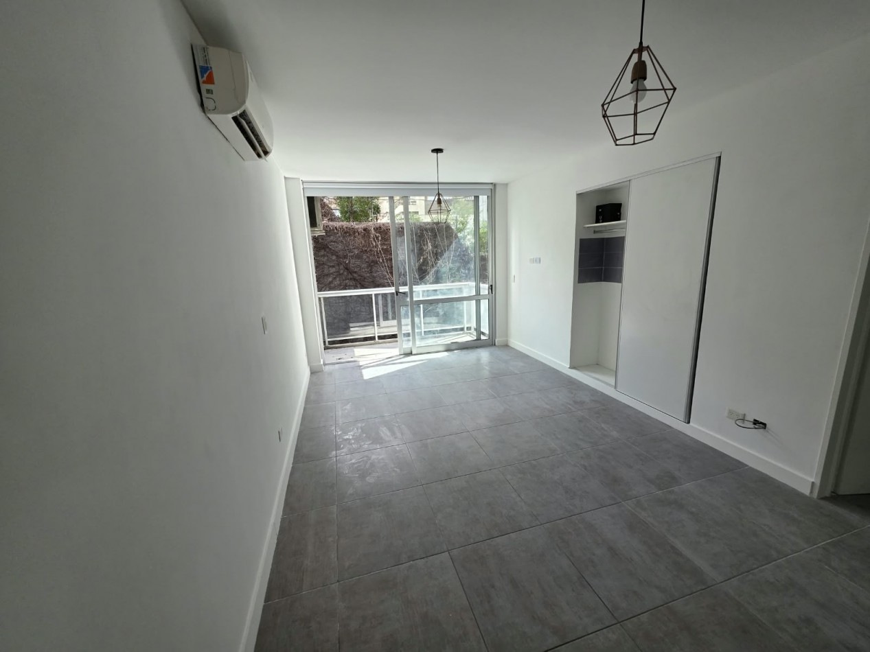 Moderno Mini Loft edificio con amenities ambiente divisible balcon