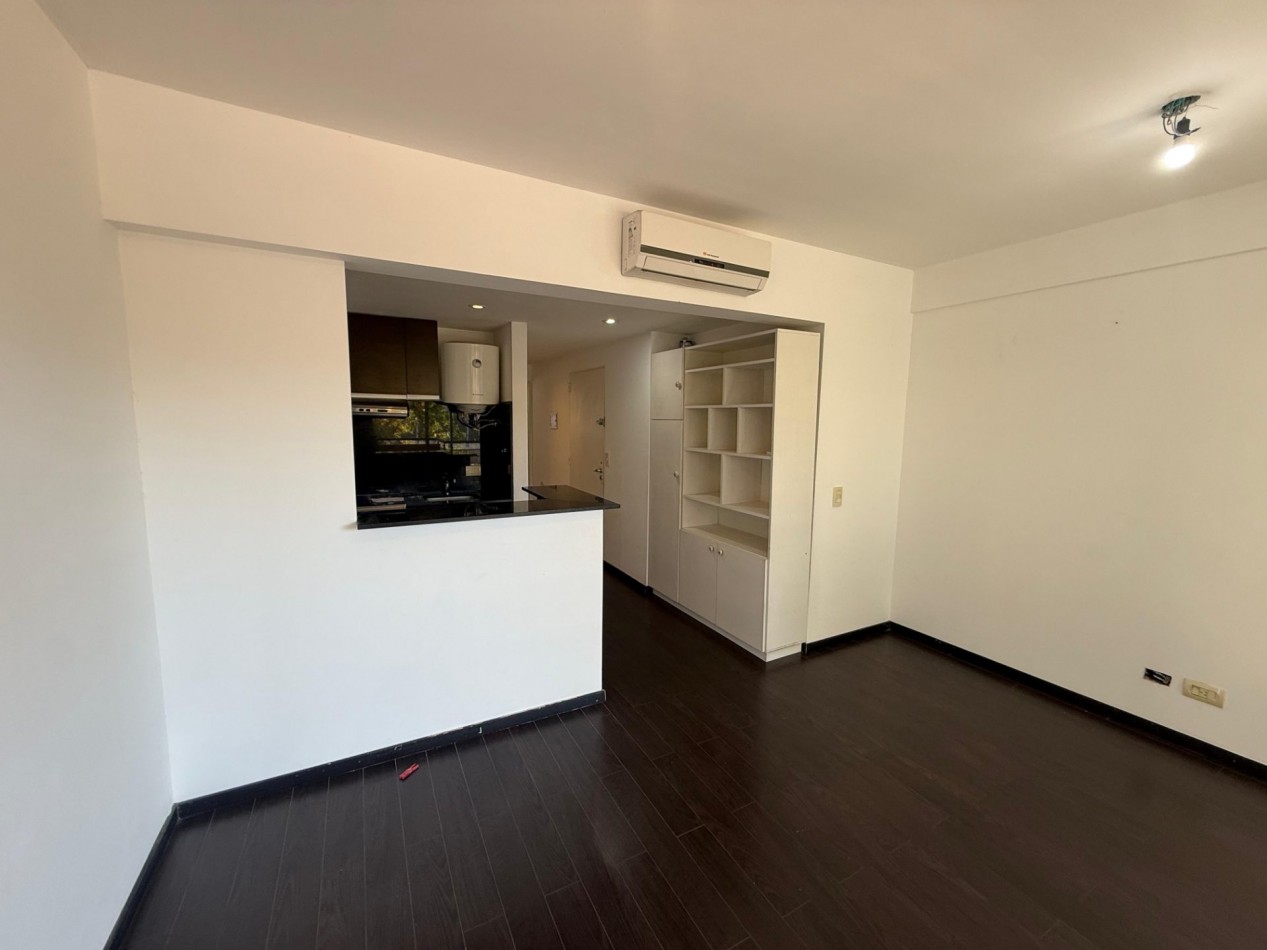 Departamento en alquiler 2amb en Barrio Chino s-pso Fte bcon COCHERA
