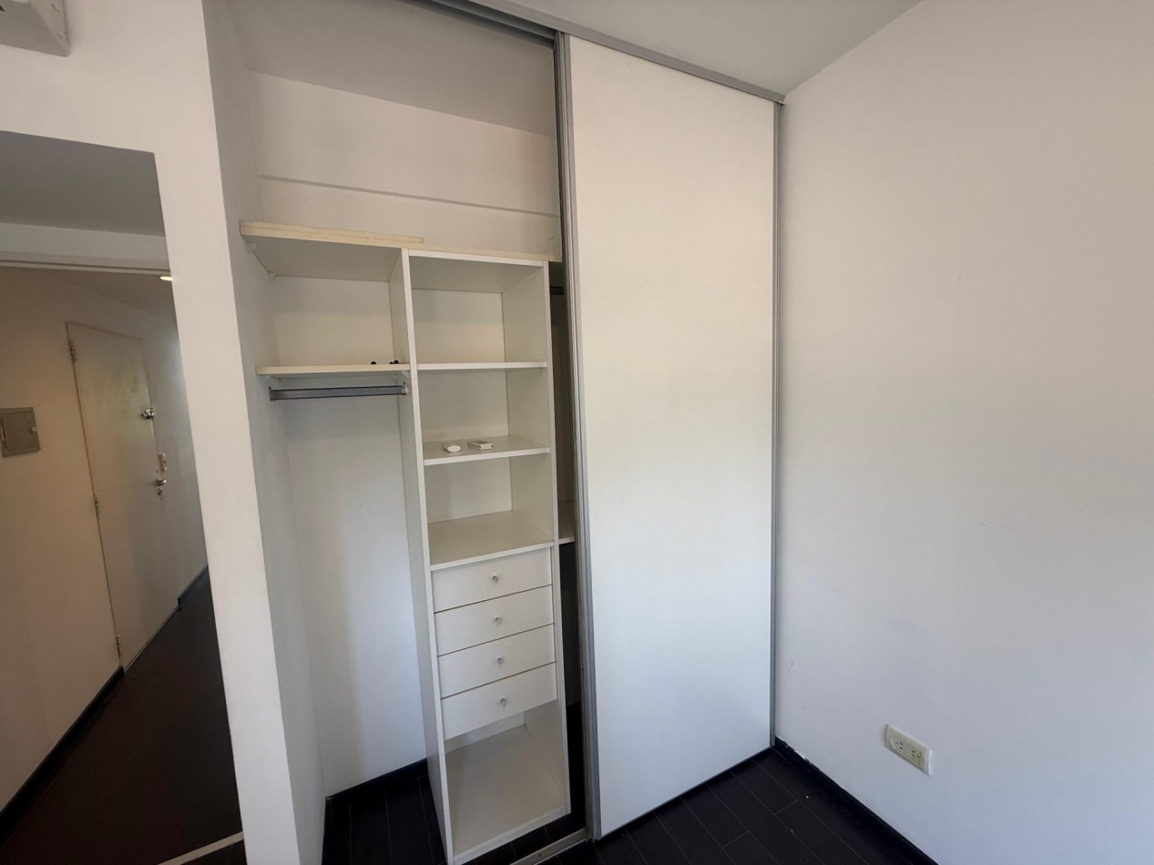 Departamento en alquiler 2amb en Barrio Chino s-pso Fte bcon COCHERA