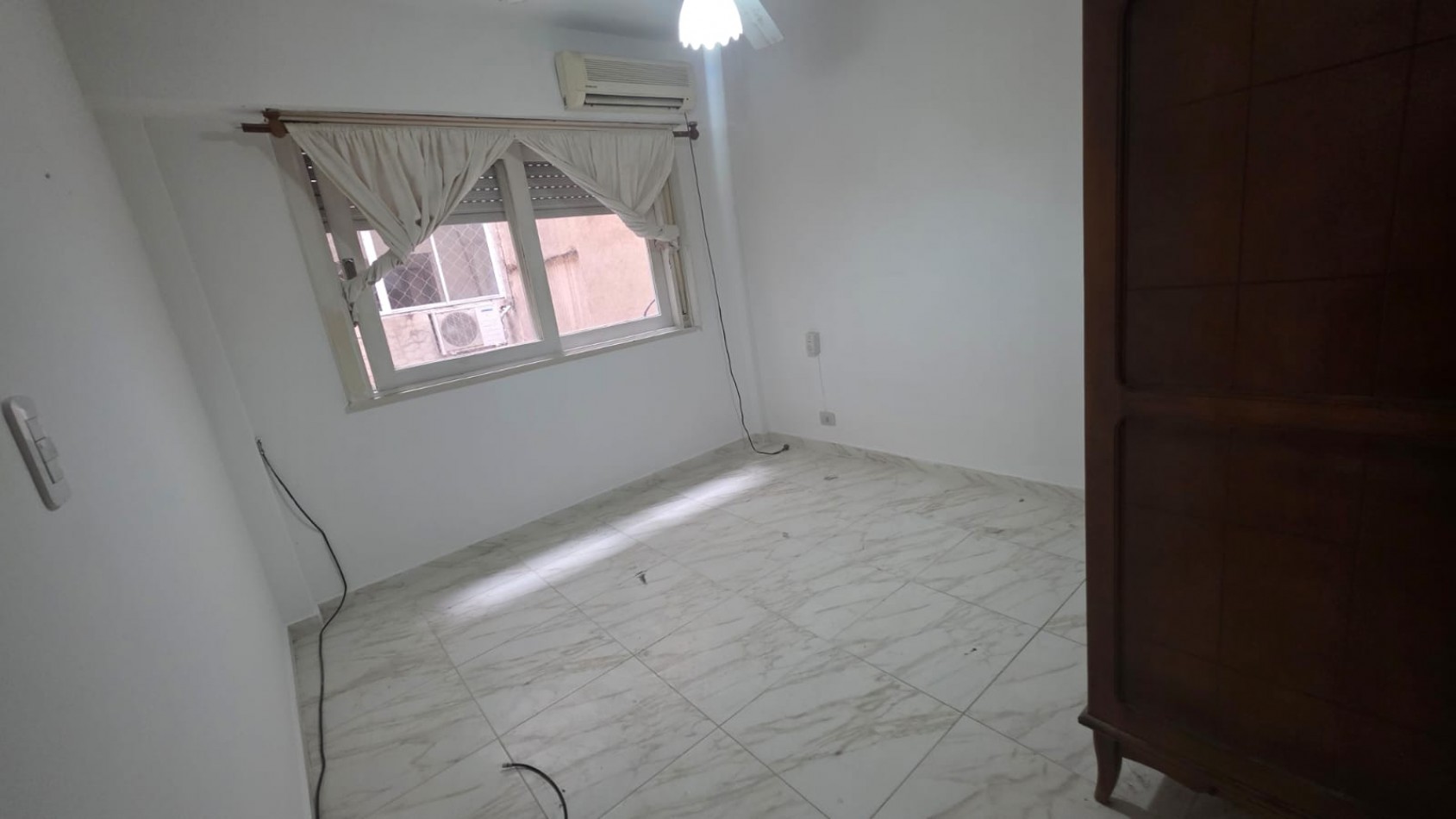 Divino 3 ambientes amplios lav toil Vista abierta Balcon COCHERA