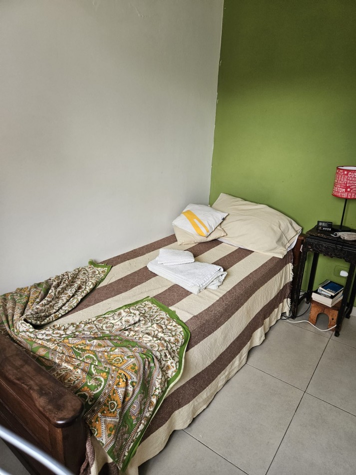 Excelente PH 6 ambientes tipo casa sin expensas entrada independiente de estilo
