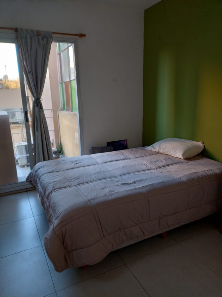 Excelente PH 6 ambientes tipo casa sin expensas entrada independiente de estilo