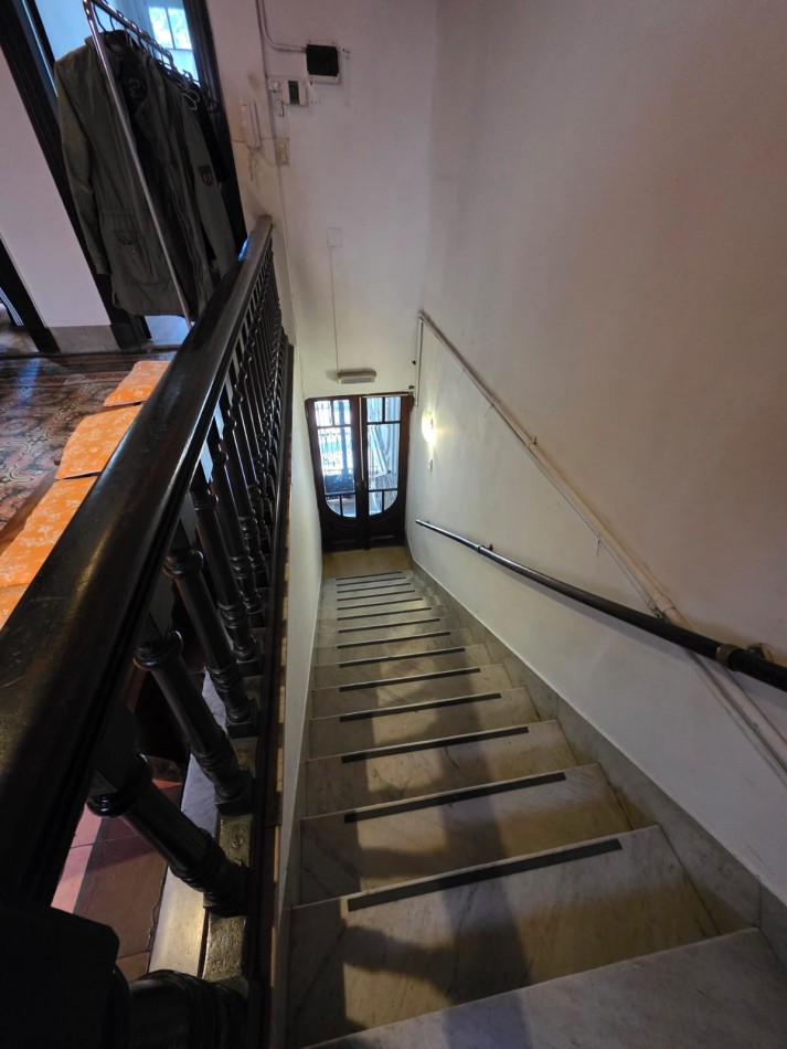 Excelente PH 6 ambientes tipo casa sin expensas entrada independiente de estilo